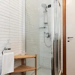 Apartment Nest Of Elegance - 5 Minuti Dalla Stazione -