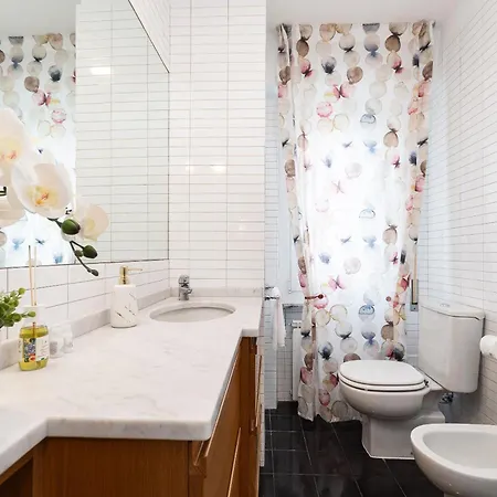 Nest Of Elegance - 5 Minuti Dalla Stazione - La Spezia