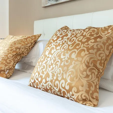 Nest Of Elegance - 5 Minuti Dalla Stazione - Apartment